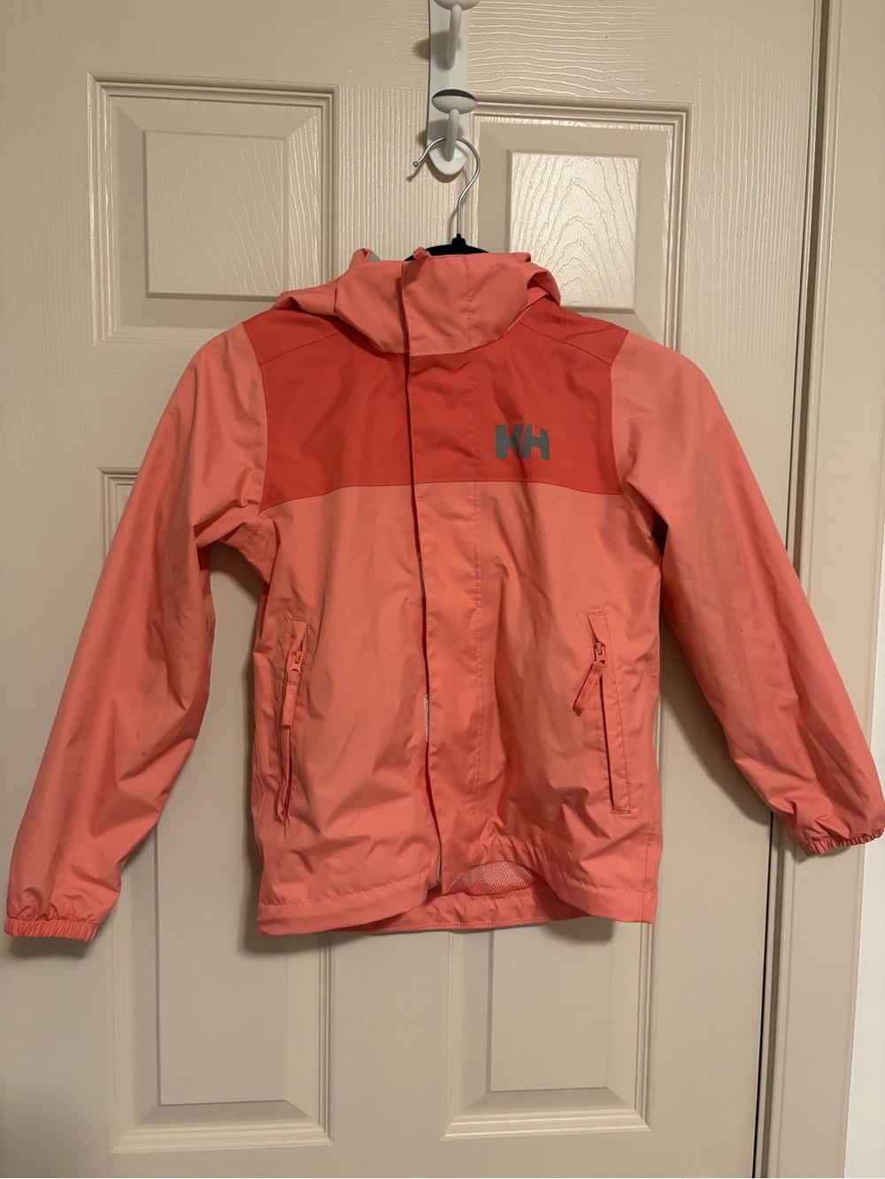 🍁 HELLY HANSEN - Size 8 / 128cm - Kids Jacket